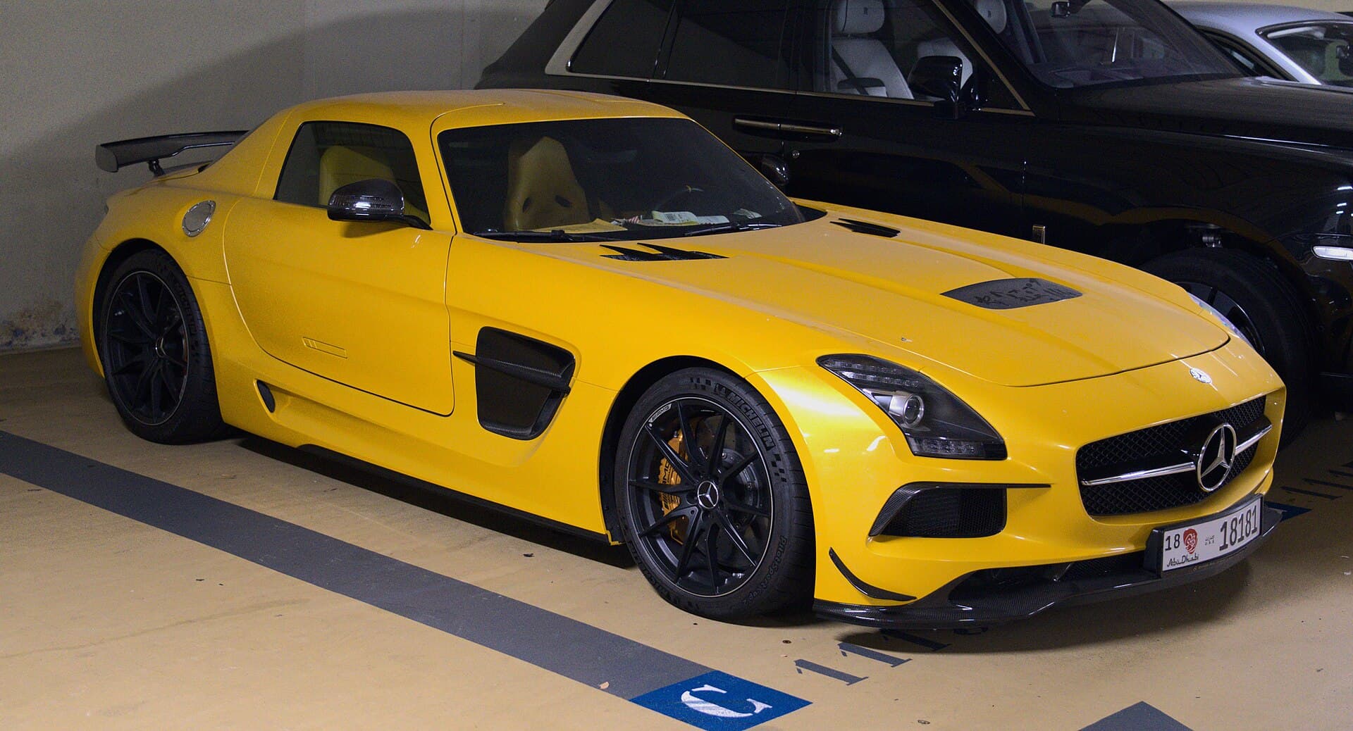 Mercedes-Benz SLS AMG