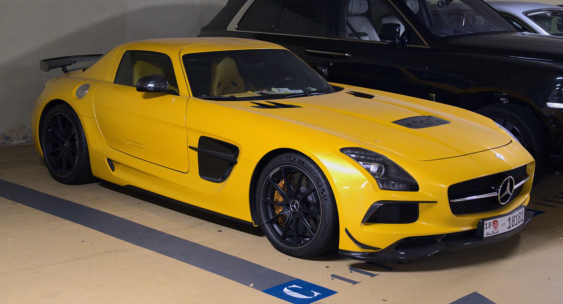 Mercedes-Benz SLS AMG